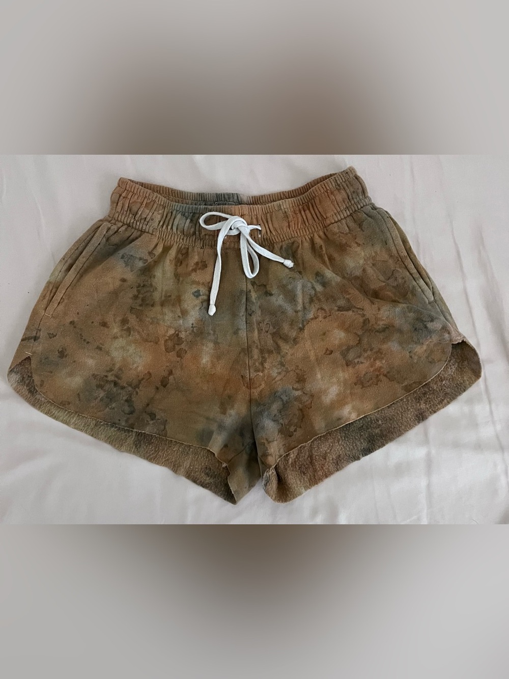 Wild Fable Tie-Dye Yellow and Gray Fleece Shorts with Pockets Size XS